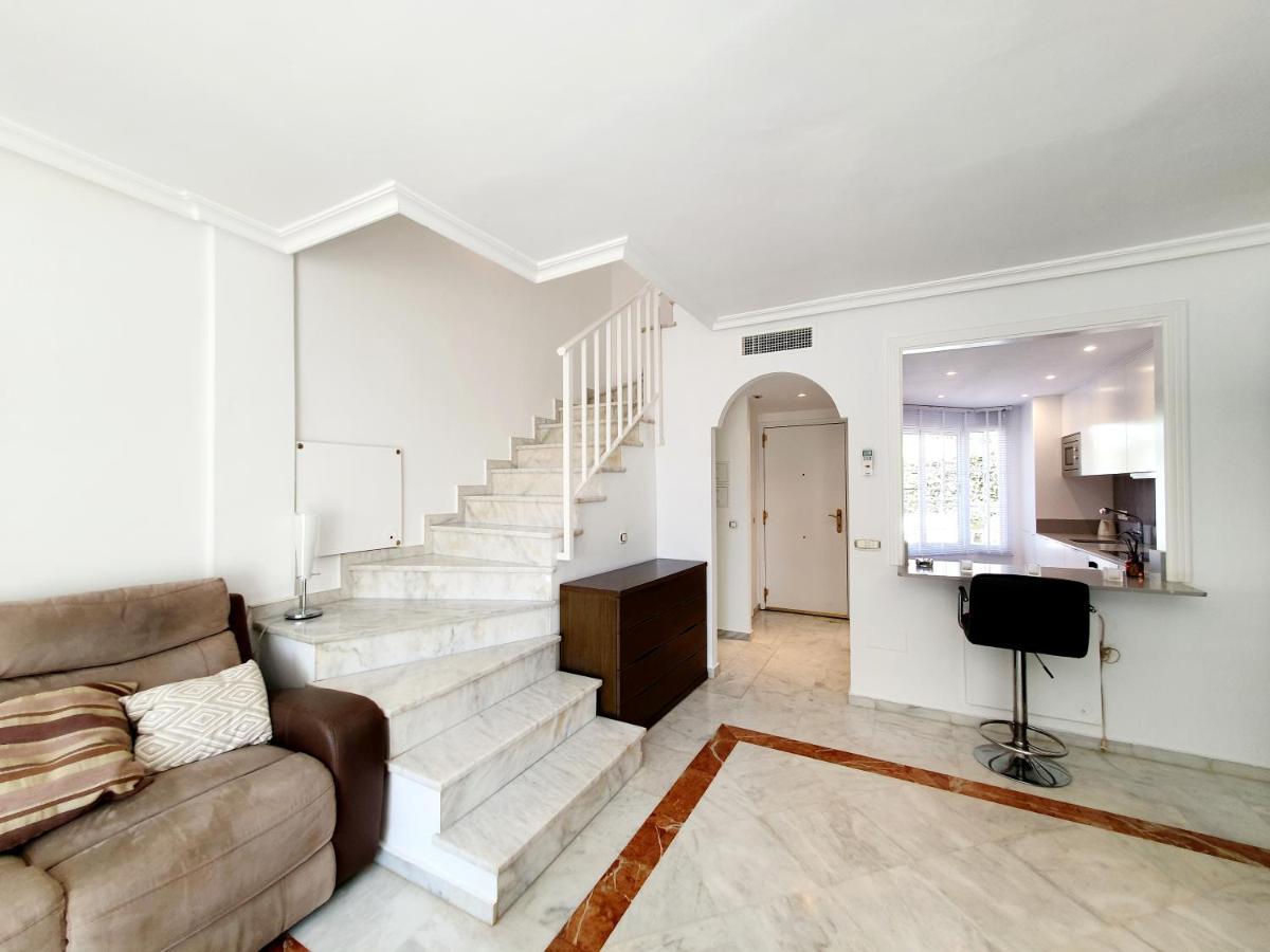 Lomas De Cabopino House Daire Marbella Dış mekan fotoğraf