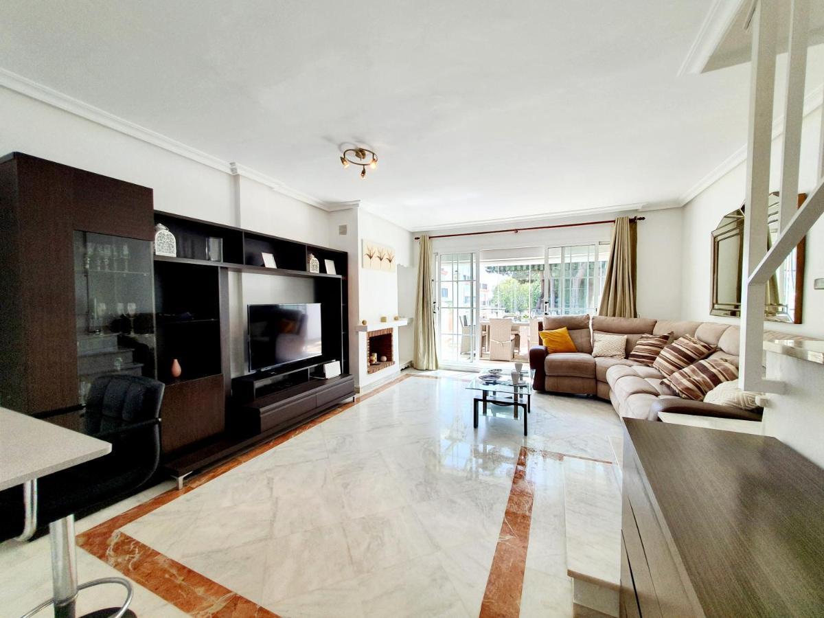 Lomas De Cabopino House Daire Marbella Dış mekan fotoğraf