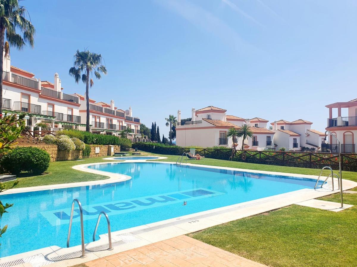 Lomas De Cabopino House Daire Marbella Dış mekan fotoğraf
