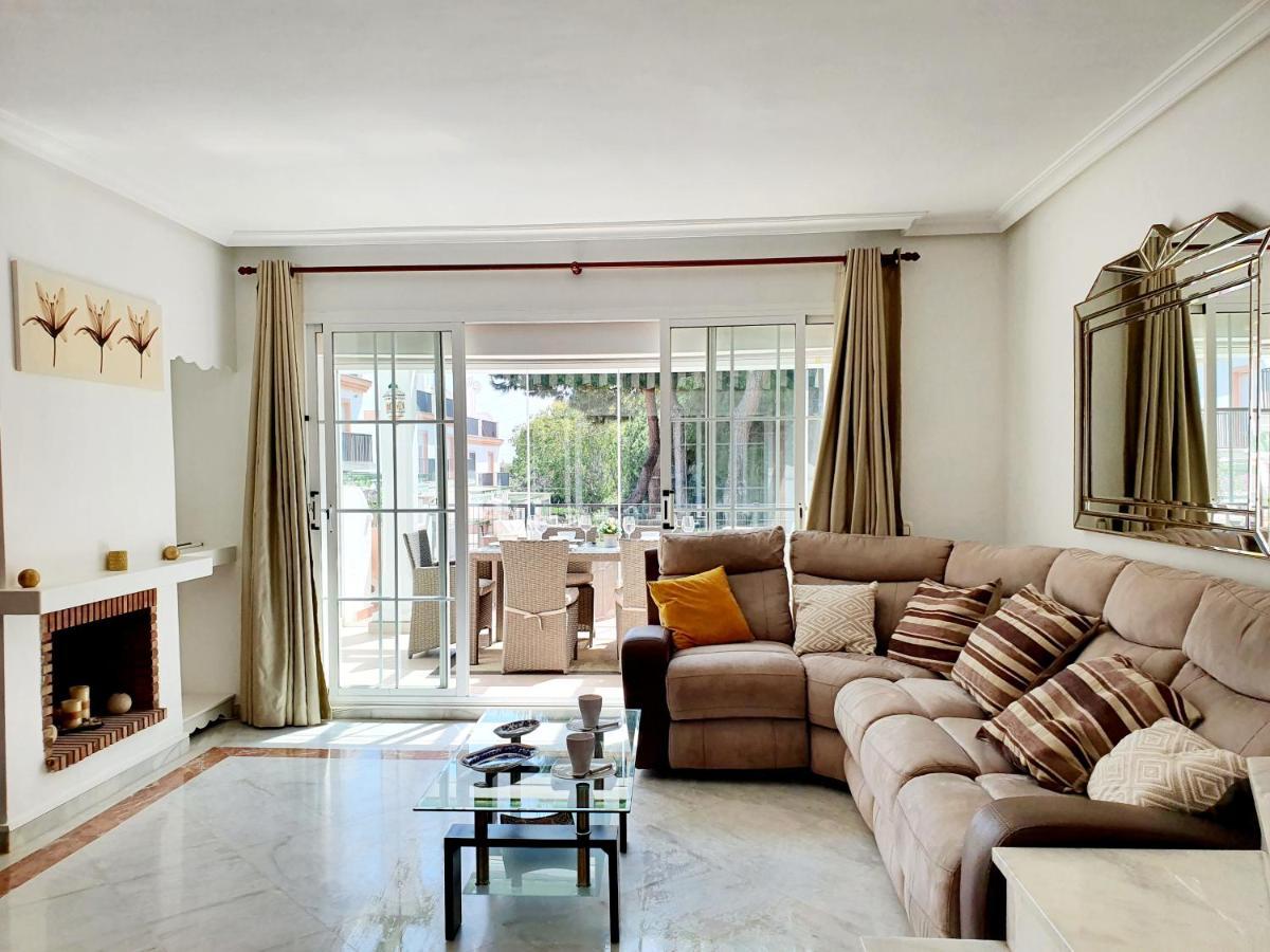Lomas De Cabopino House Daire Marbella Dış mekan fotoğraf
